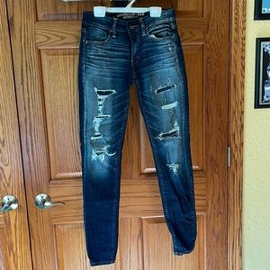 Women’s American eagle jeans